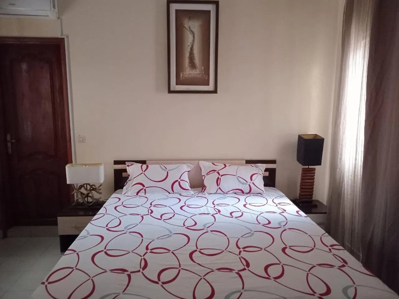 Chambres Doubles Tout Confort Dans Appartement Luxueux Yoff Virage Dakar Senegal